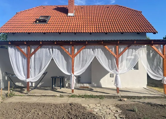 Zsanett\'S House
